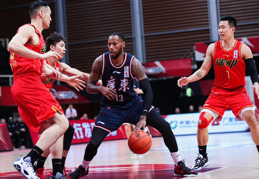 AYX SPORTS科维托娃巅峰对决，梅西与60激战掘金分钟，精彩发挥胜负难料！(潘汉年到底冤不冤)